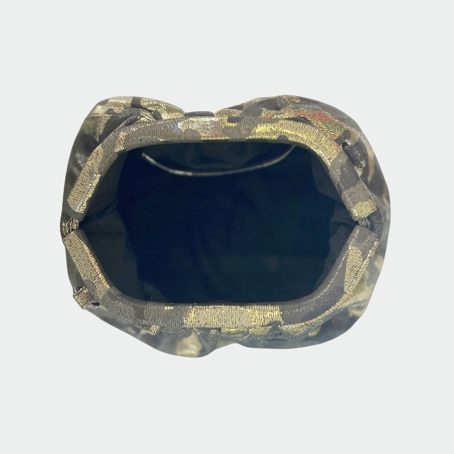 Big Uniq Shiny Military