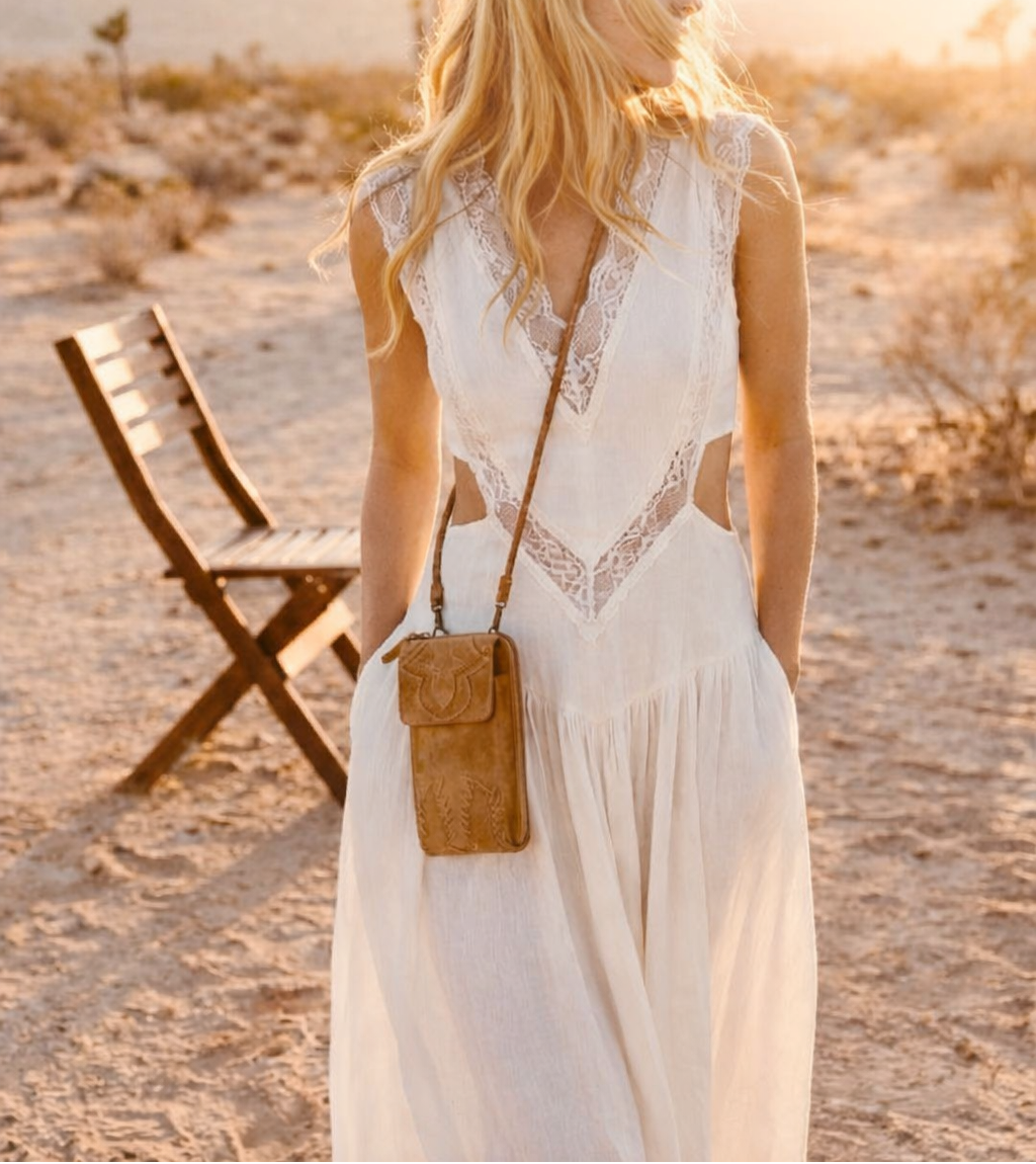 Meghan Santiag Colors