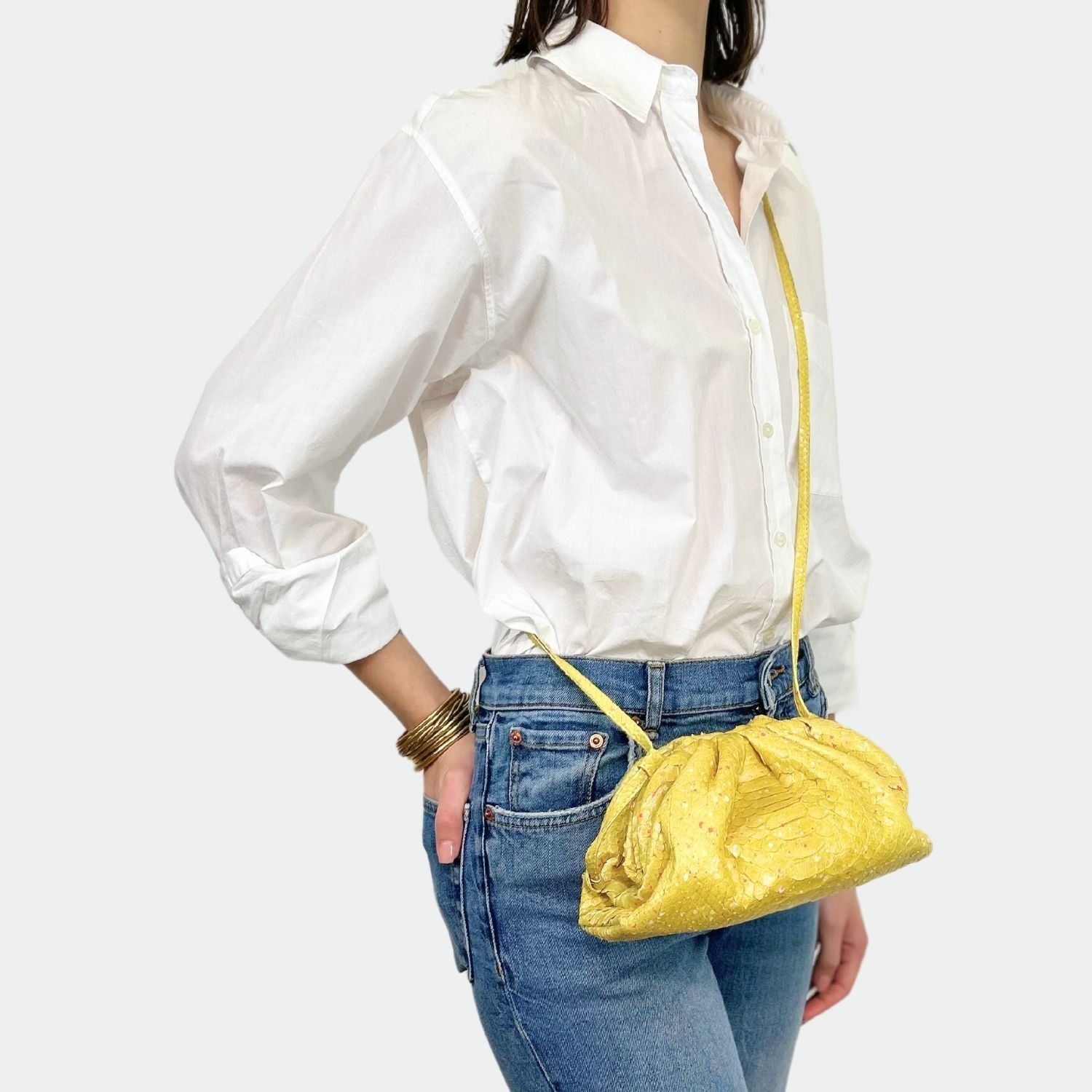 Uniq baby yellow paint