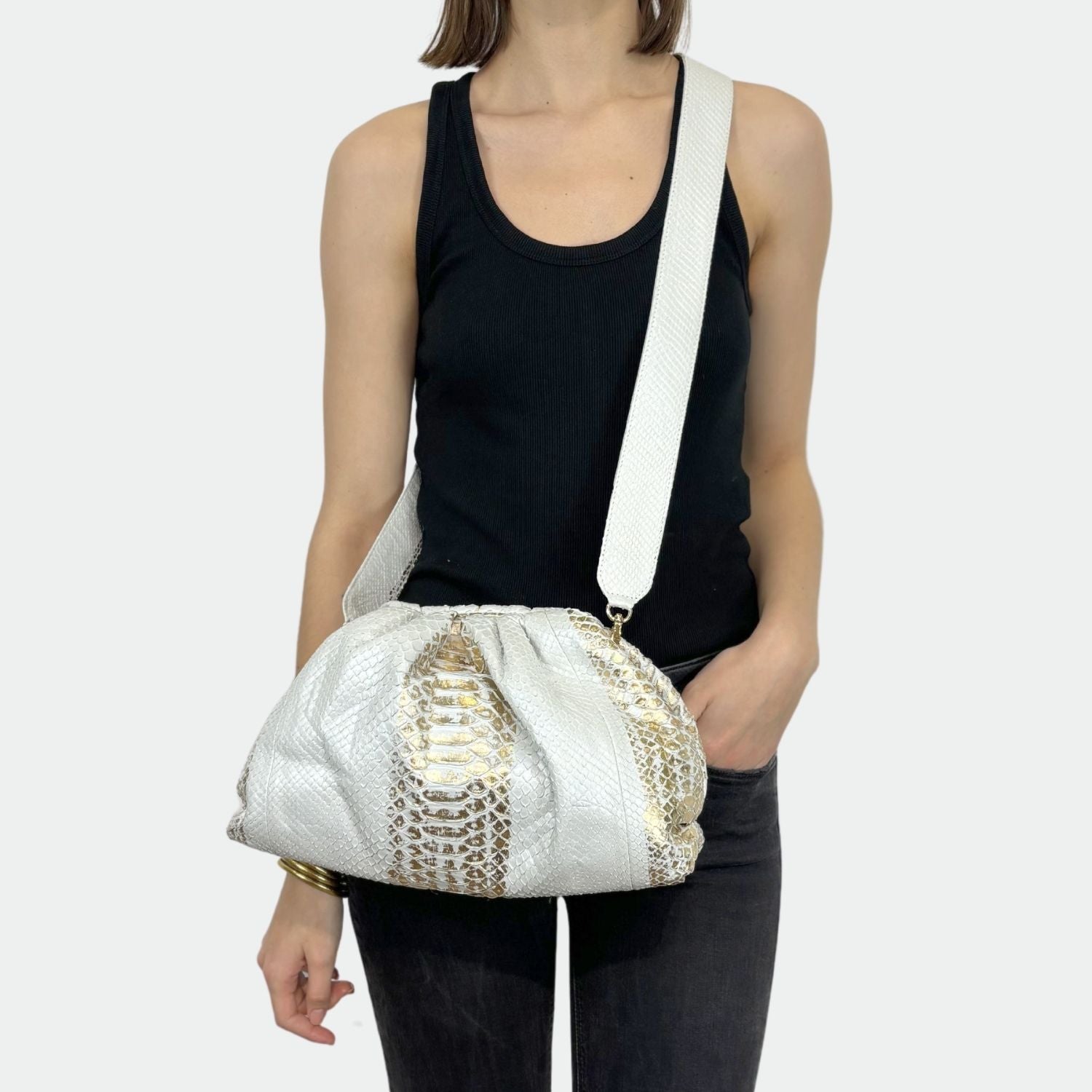 uniq big white and gold